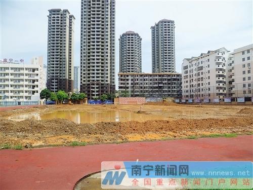 塑胶跑道 塑胶跑道