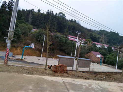 健身器材-篮球架-塑胶地板-厂家直销