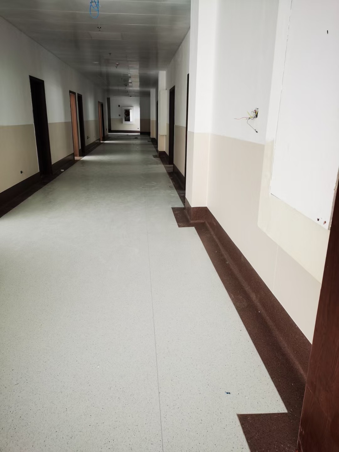 Pvc地板与橡胶地板